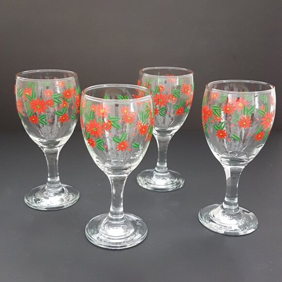 Poinsettia Wine Glass Goblet Set 7oz Festive 4pc Christmas Cocktail Glasses - Picture 3 of 10